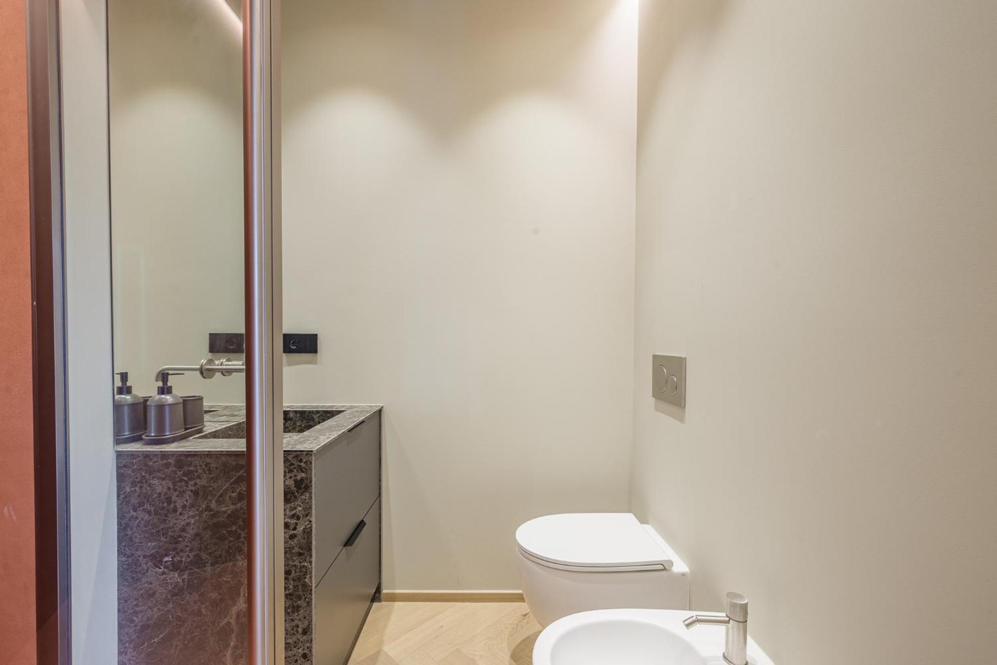 Luxury Suite Nel Cuore Di Milano Екстериор снимка